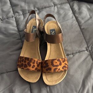 Natural Reflections Brown Leopard Sandals